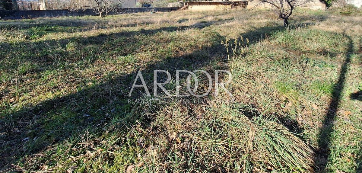 Terreno Omišalj, 800m2