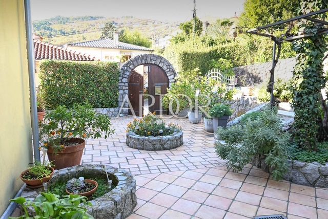 Casa Opatija - Centar, Opatija, 320m2