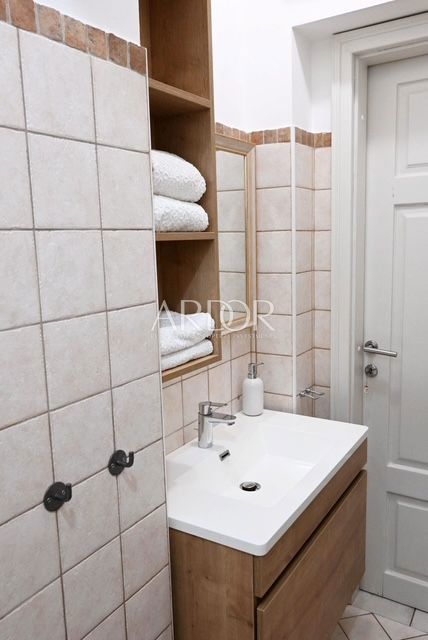 Casa Opatija - Centar, Opatija, 320m2