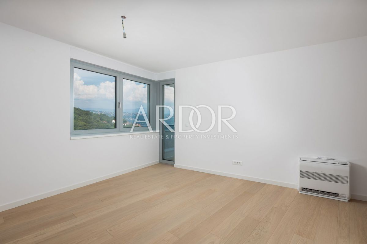 Appartamento Opatija - Centar, Opatija, 545m2