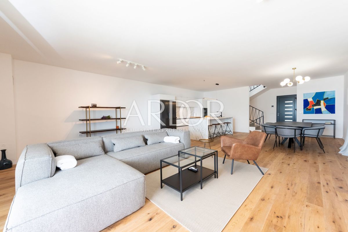 Casa Kostrena, 190,20m2