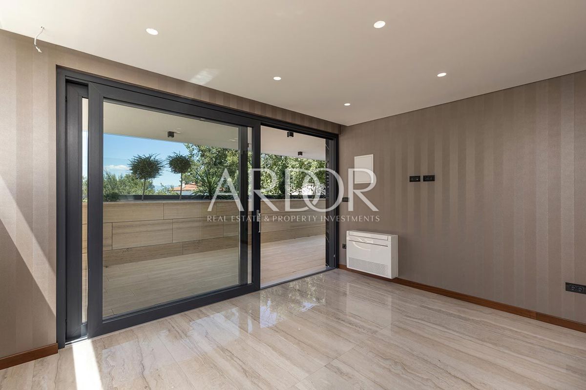 Appartamento Malinska, Malinska-Dubašnica, 151m2