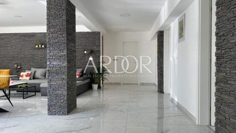 Appartamento Banjol, Rab, 135m2