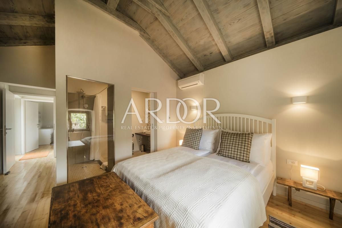 Villa Dobrinj, 367m2