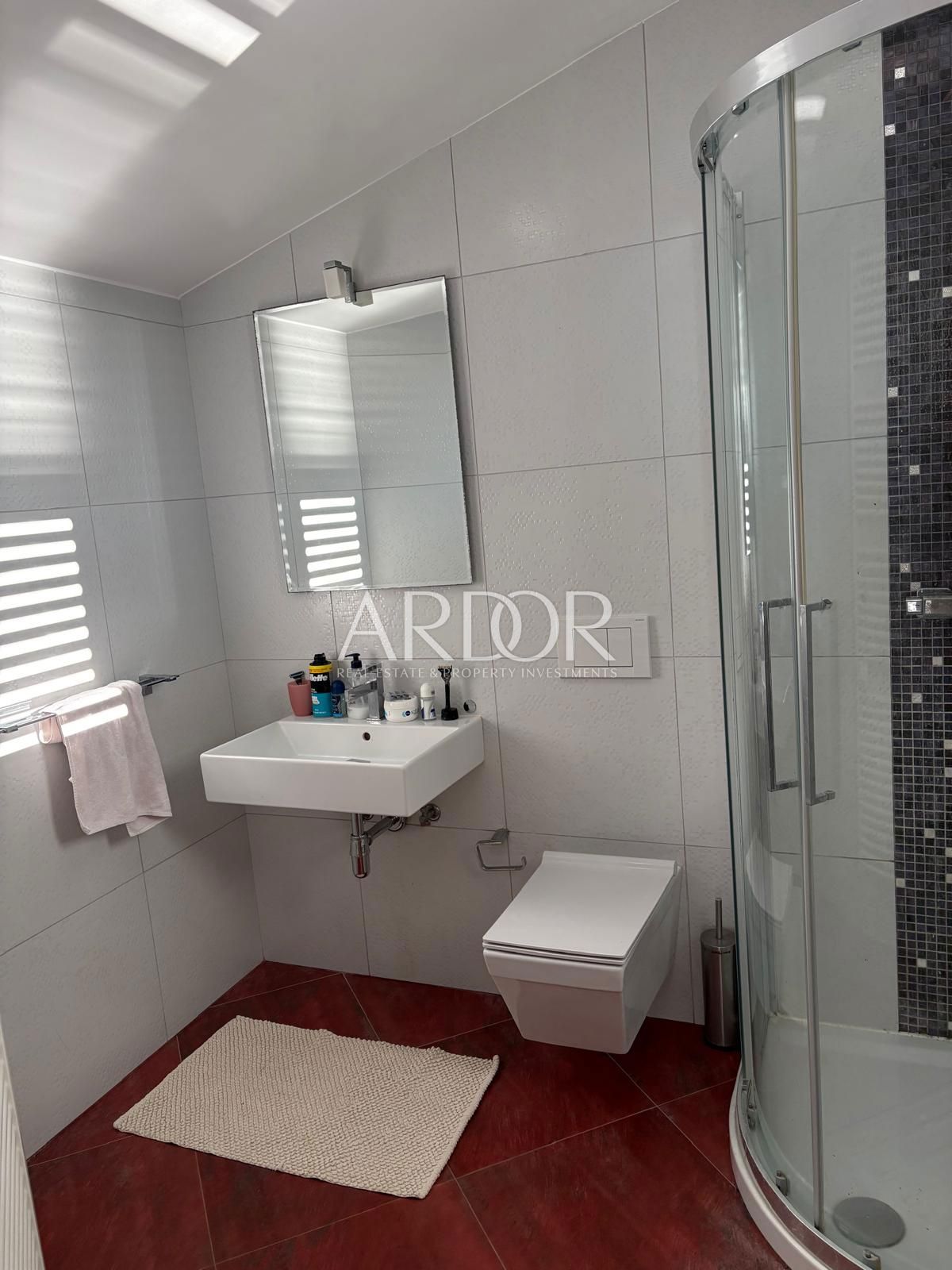 Appartamento Barbat na Rabu, Rab, 163m2