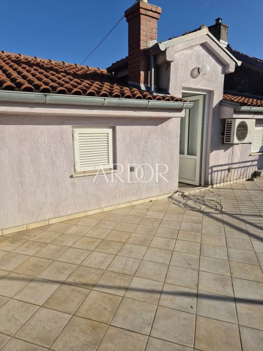 Casa Novi Vinodolski, 190m2