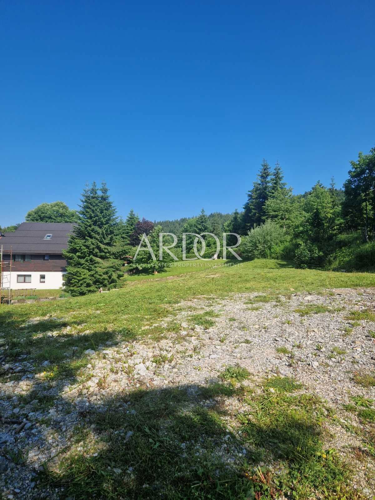 Terreno Delnice, 747m2