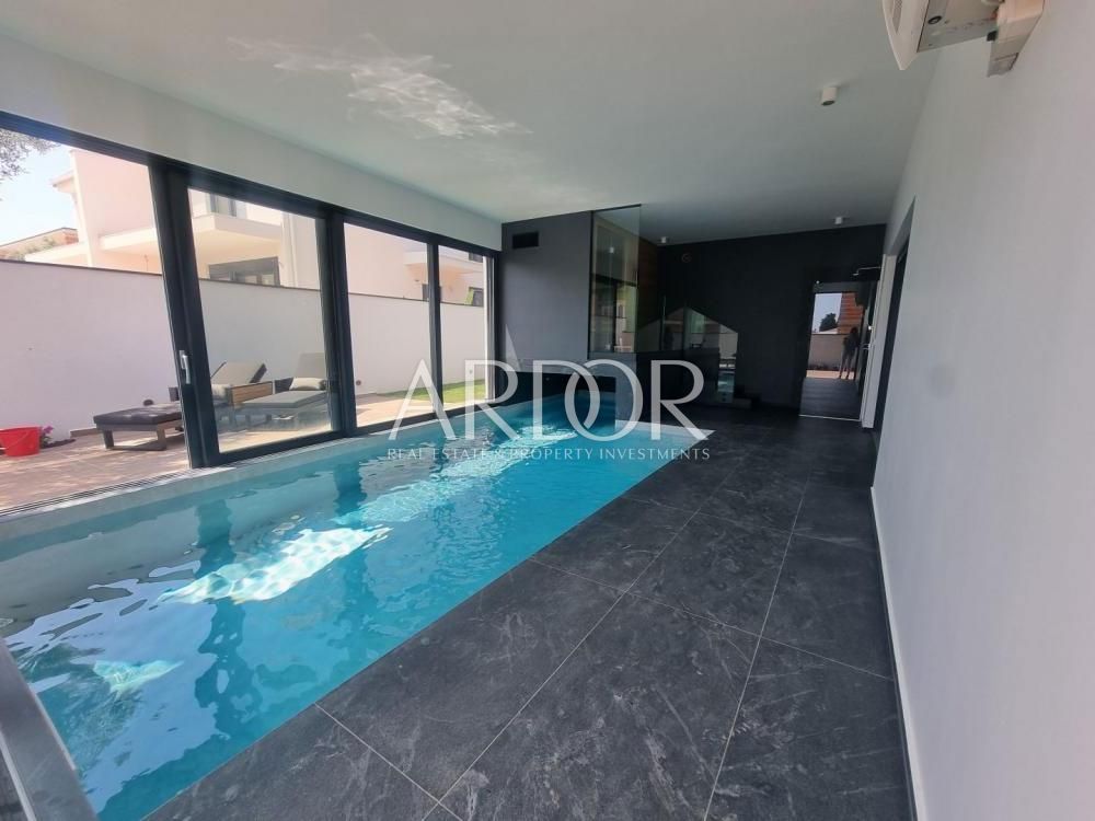 Casa Fažana, 280m2