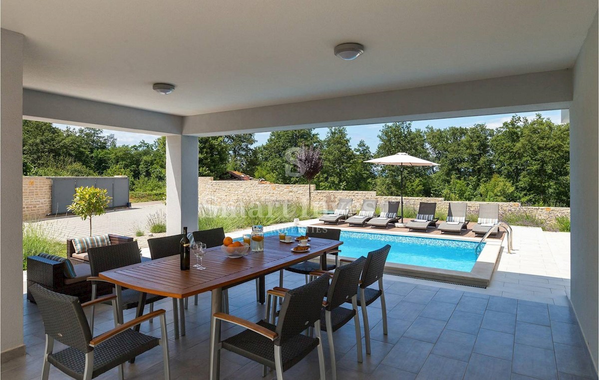 ISTRIA - KRSAN, BELLISSIMA VILLA CON PISCINA E SAUNA, in vendita