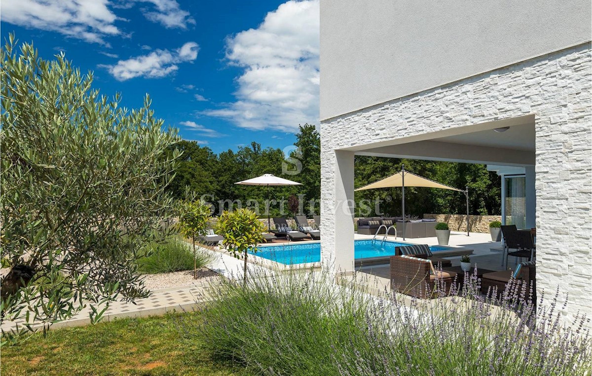 ISTRIA - KRSAN, BELLISSIMA VILLA CON PISCINA E SAUNA, in vendita