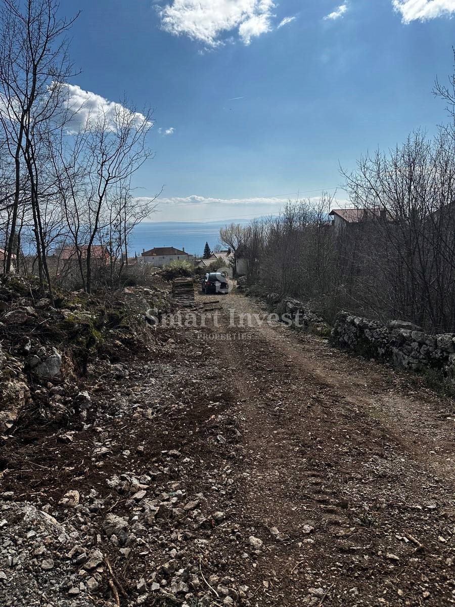 ABBAZIA - MATULJI, terreno edificabile con vista mare