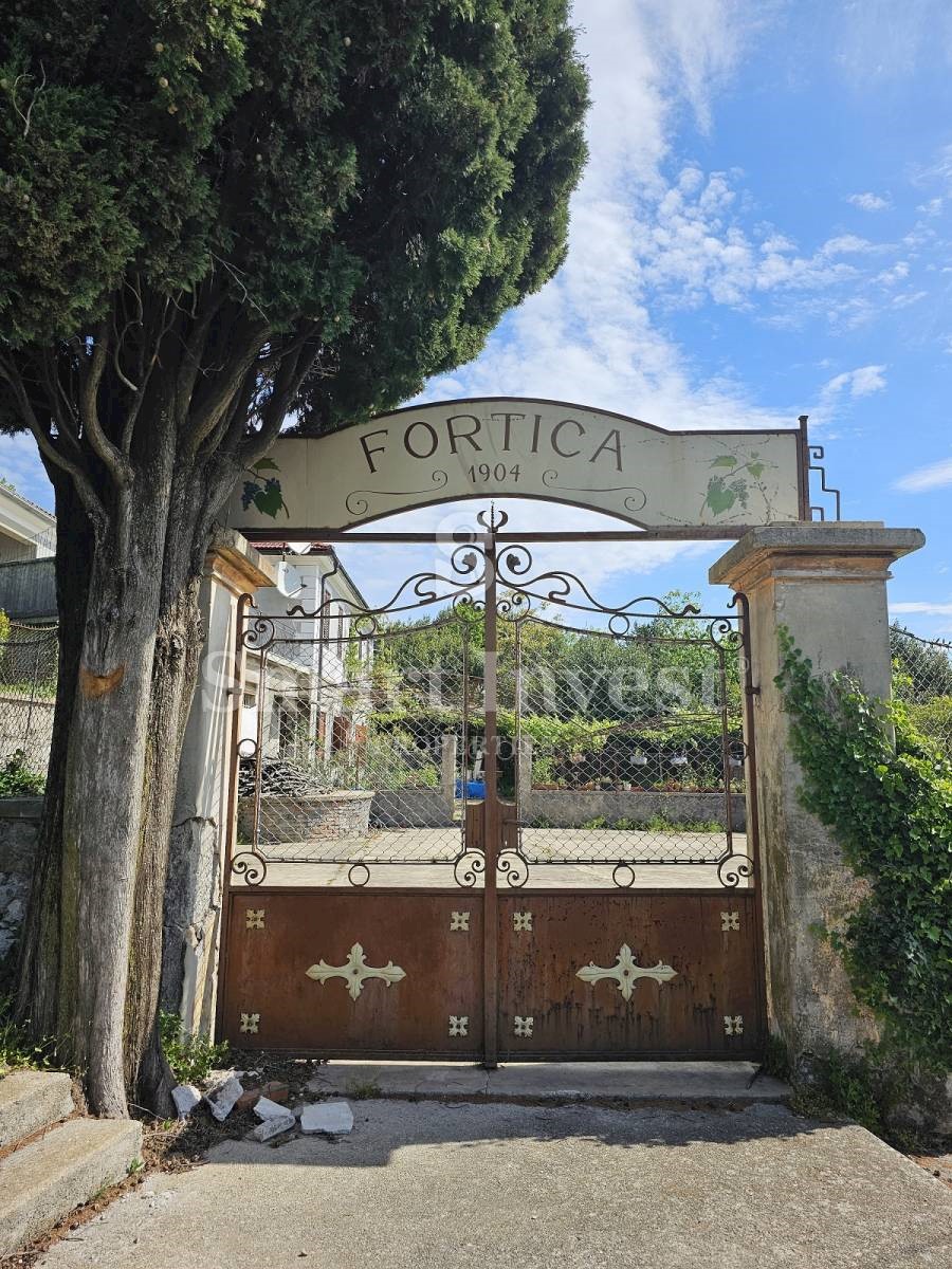 OPATIJA, villa storica con ampio giardino e vista sul mare