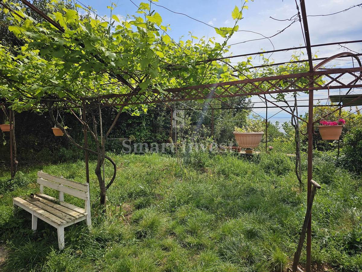 OPATIJA, villa storica con ampio giardino e vista sul mare