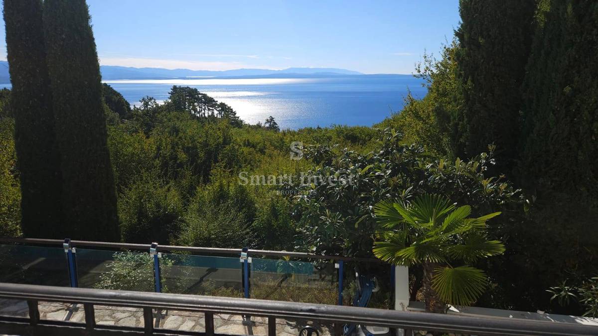 ABBAZIA - VEPRINAC, casa bifamiliare con vista mare