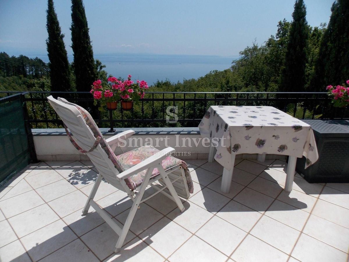 ABBAZIA - VEPRINAC, casa bifamiliare con vista mare