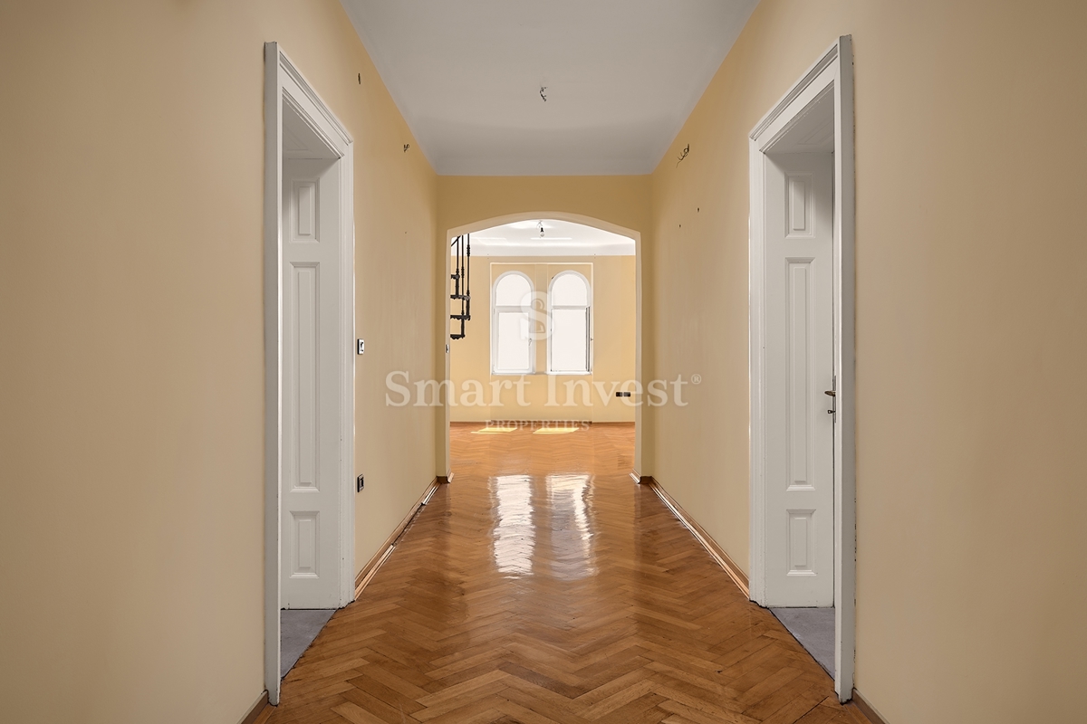 ABBAZIA - CENTRO, appartamento di 189 m2 con vista mare e parcheggio