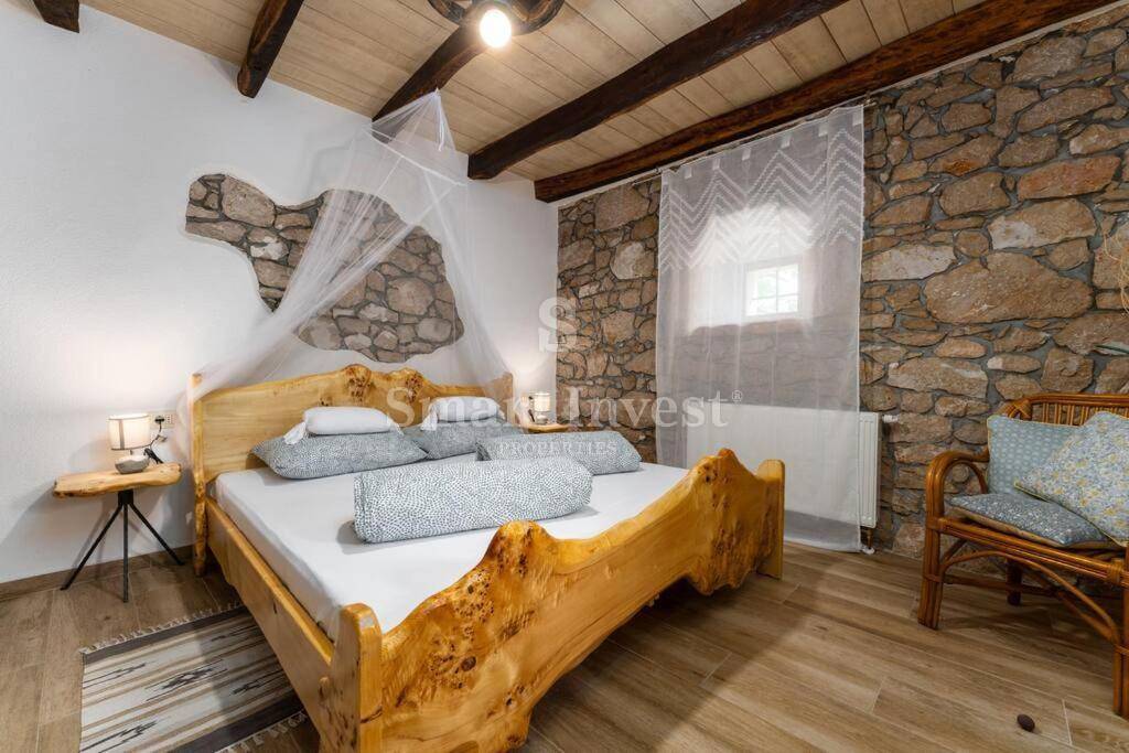 Casa Brseč, Mošćenička Draga, 120,50m2