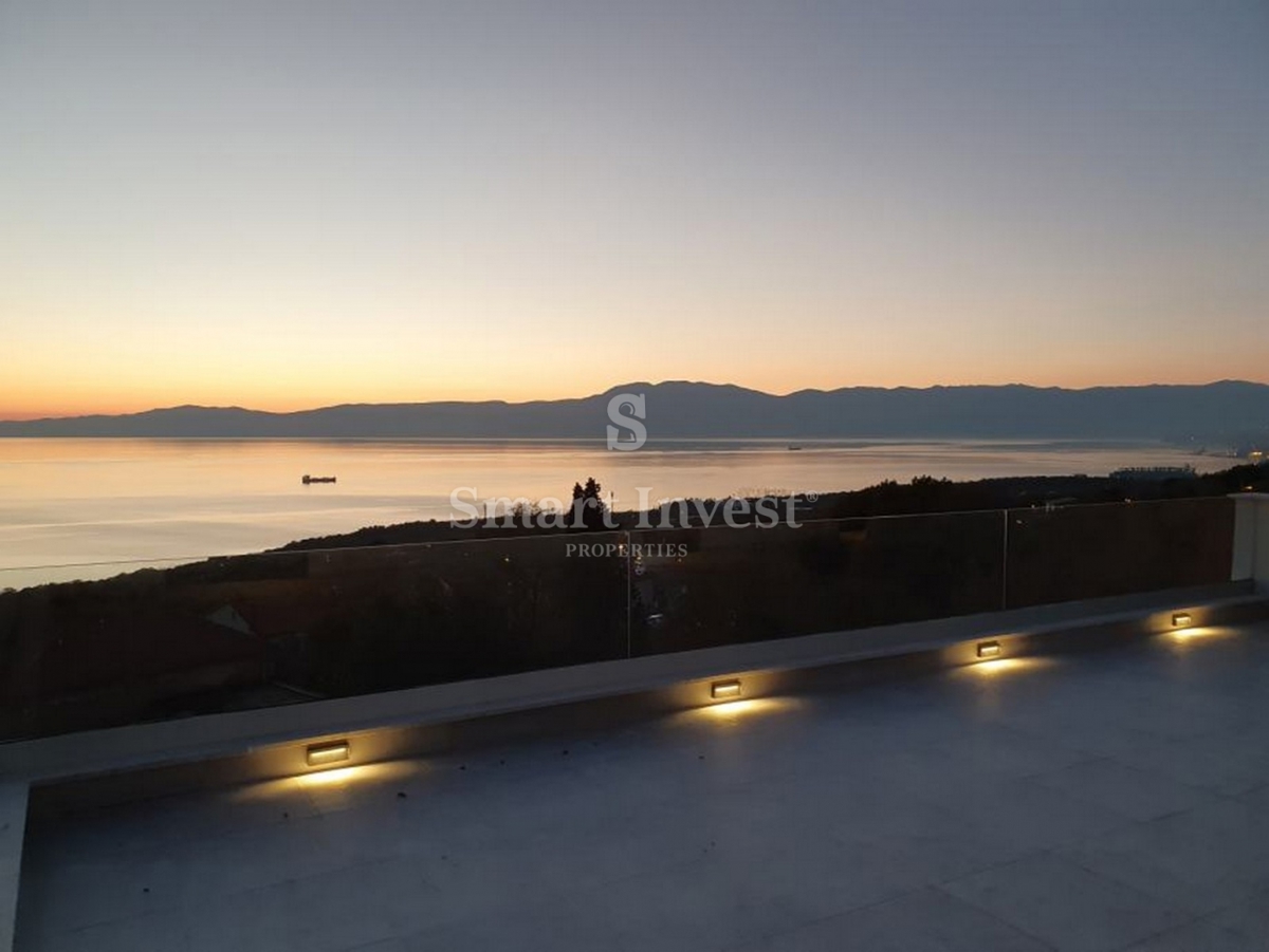 Casa Kostrena, 350m2