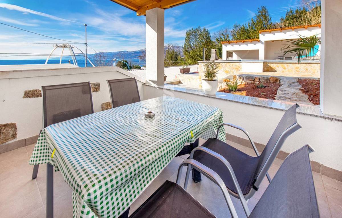 FIUME - KANTRIDA, casa con piscina e vista mare!