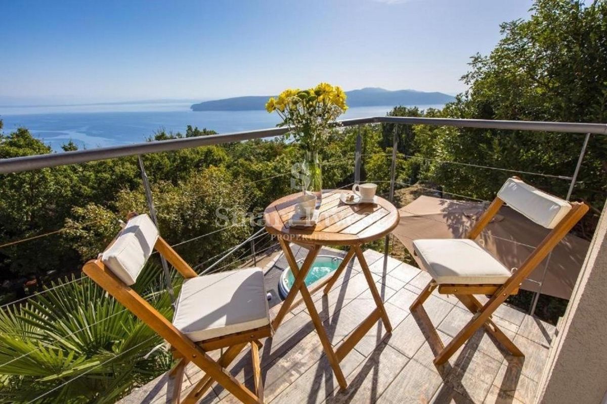 OPATIJA - MOŠĆENIČKA DRAGA, casa in un'oasi di pace!