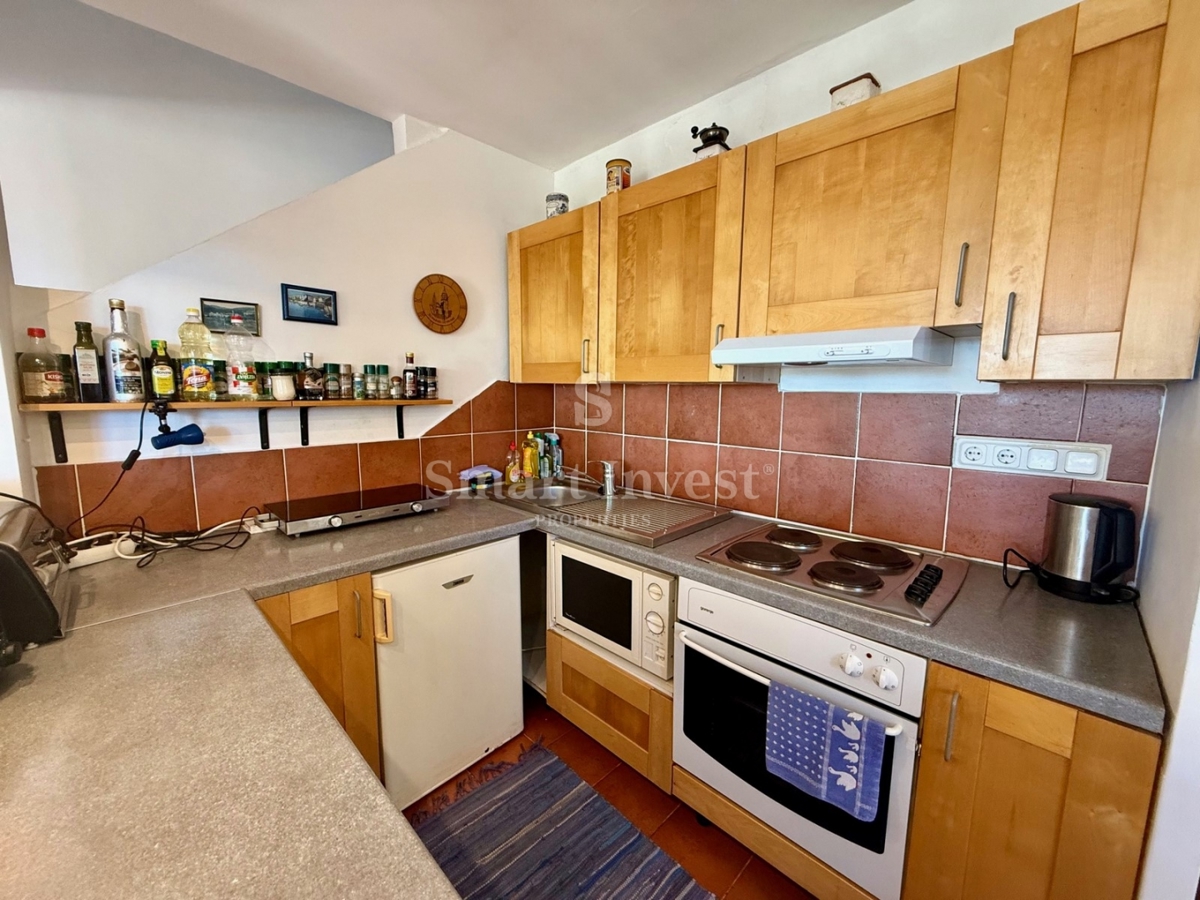 OPATIJA - VEPRINAC, casa bifamiliare con vista mare