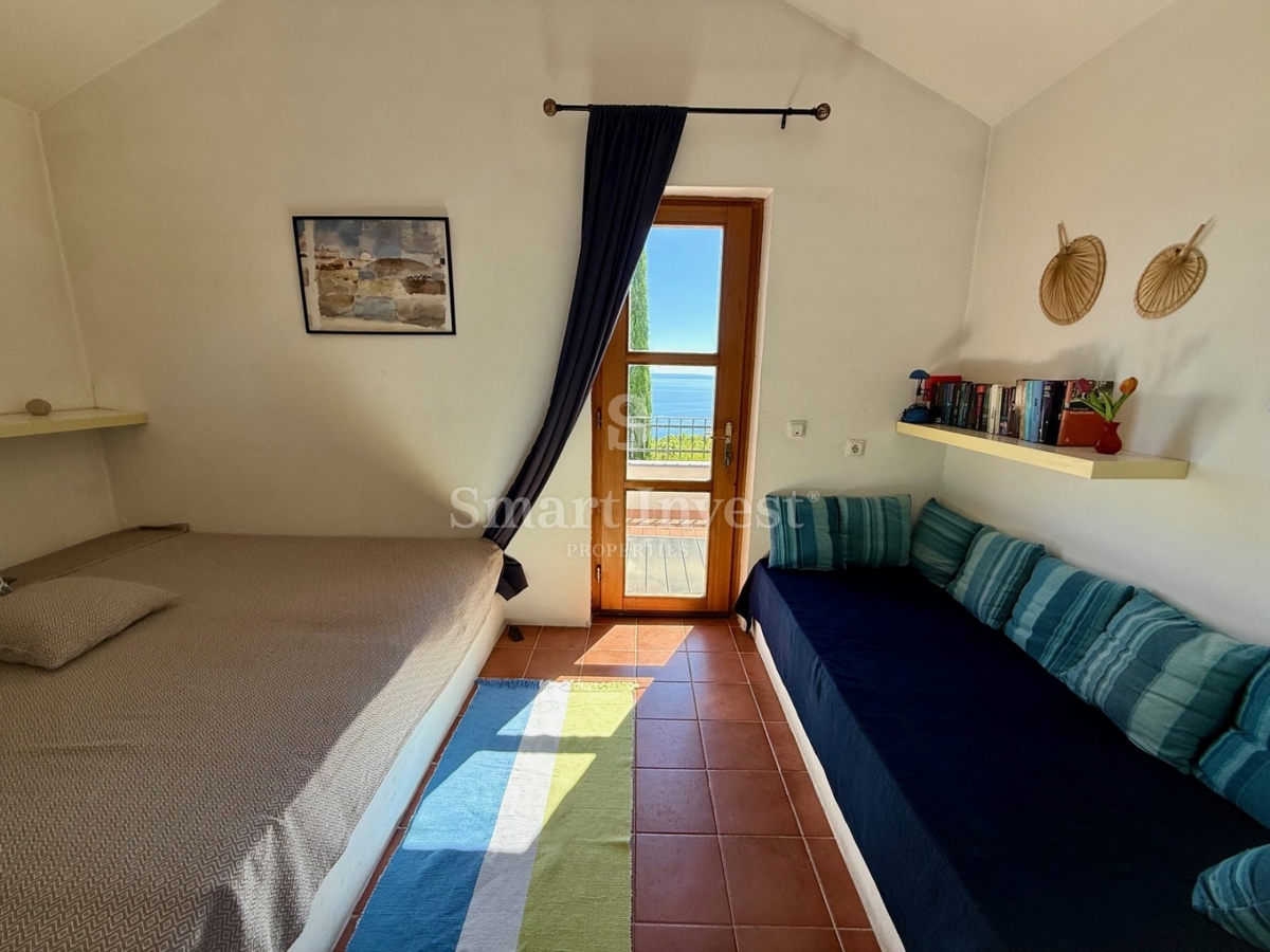 OPATIJA - VEPRINAC, casa bifamiliare con vista mare