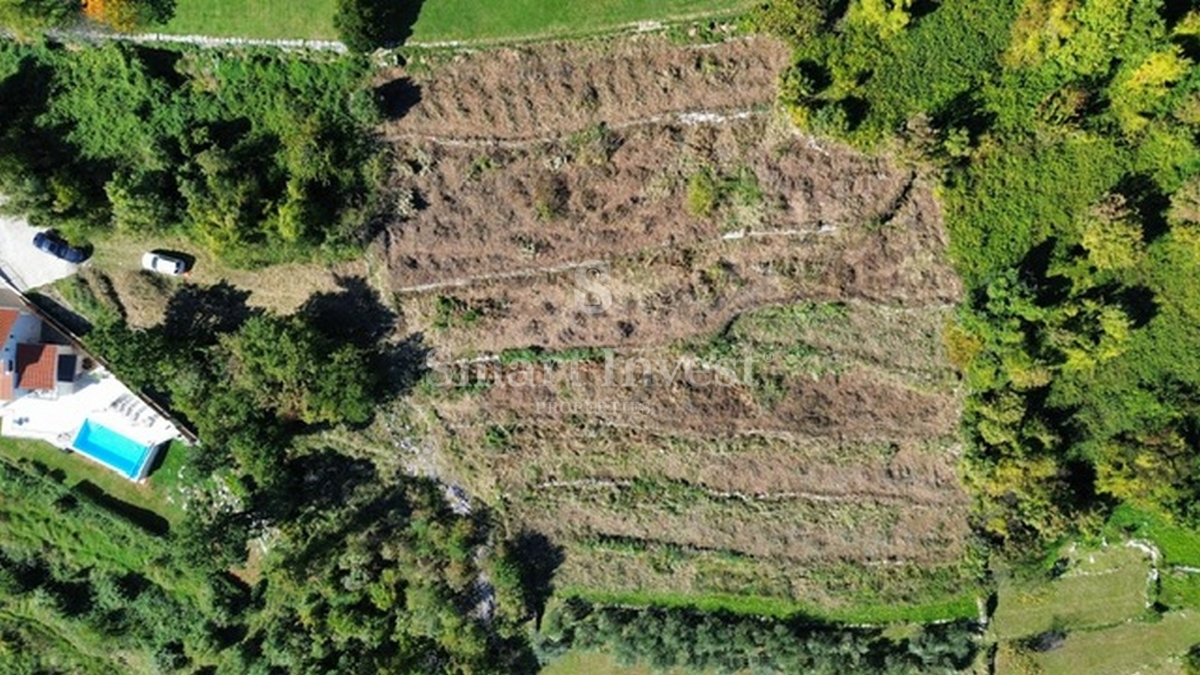 IČIĆI - POLJANE, terreno con permesso di costruzione per villa con piscina (A)