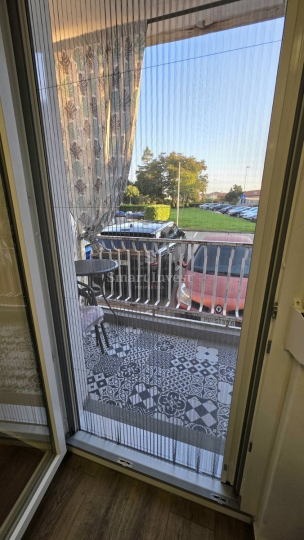 ISTRIA - UMAGO, appartamento trilocale ristrutturato e arredato in centro