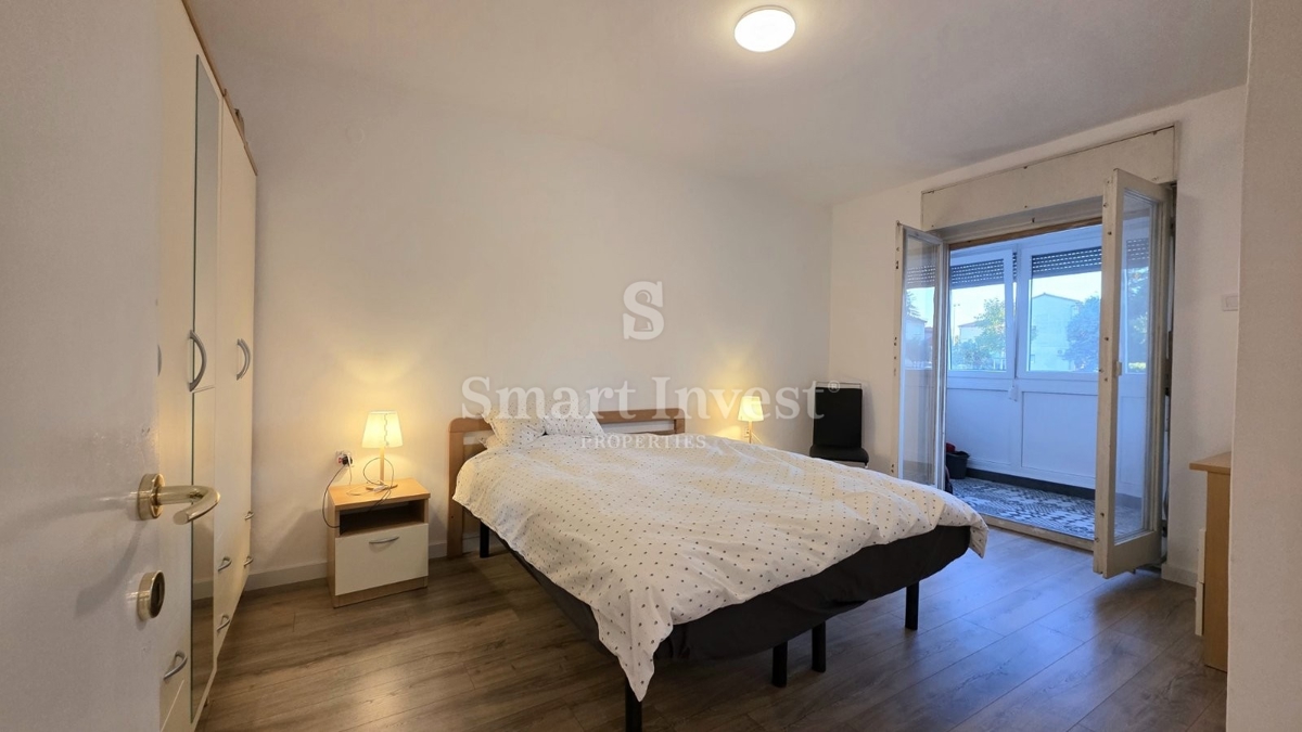 ISTRIA - UMAGO, appartamento trilocale ristrutturato e arredato in centro