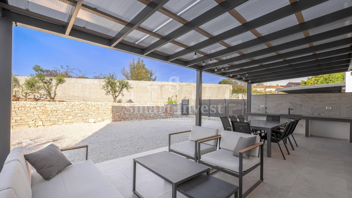 Casa Smoljanci, Svetvinčenat, 200m2