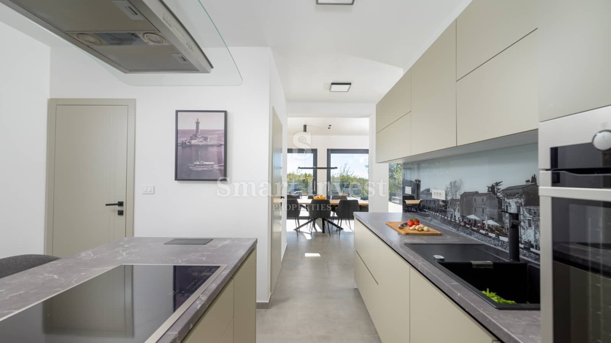 Casa Smoljanci, Svetvinčenat, 200m2