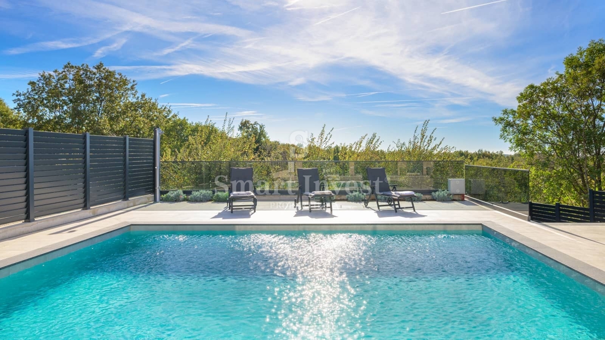 Casa Smoljanci, Svetvinčenat, 200m2