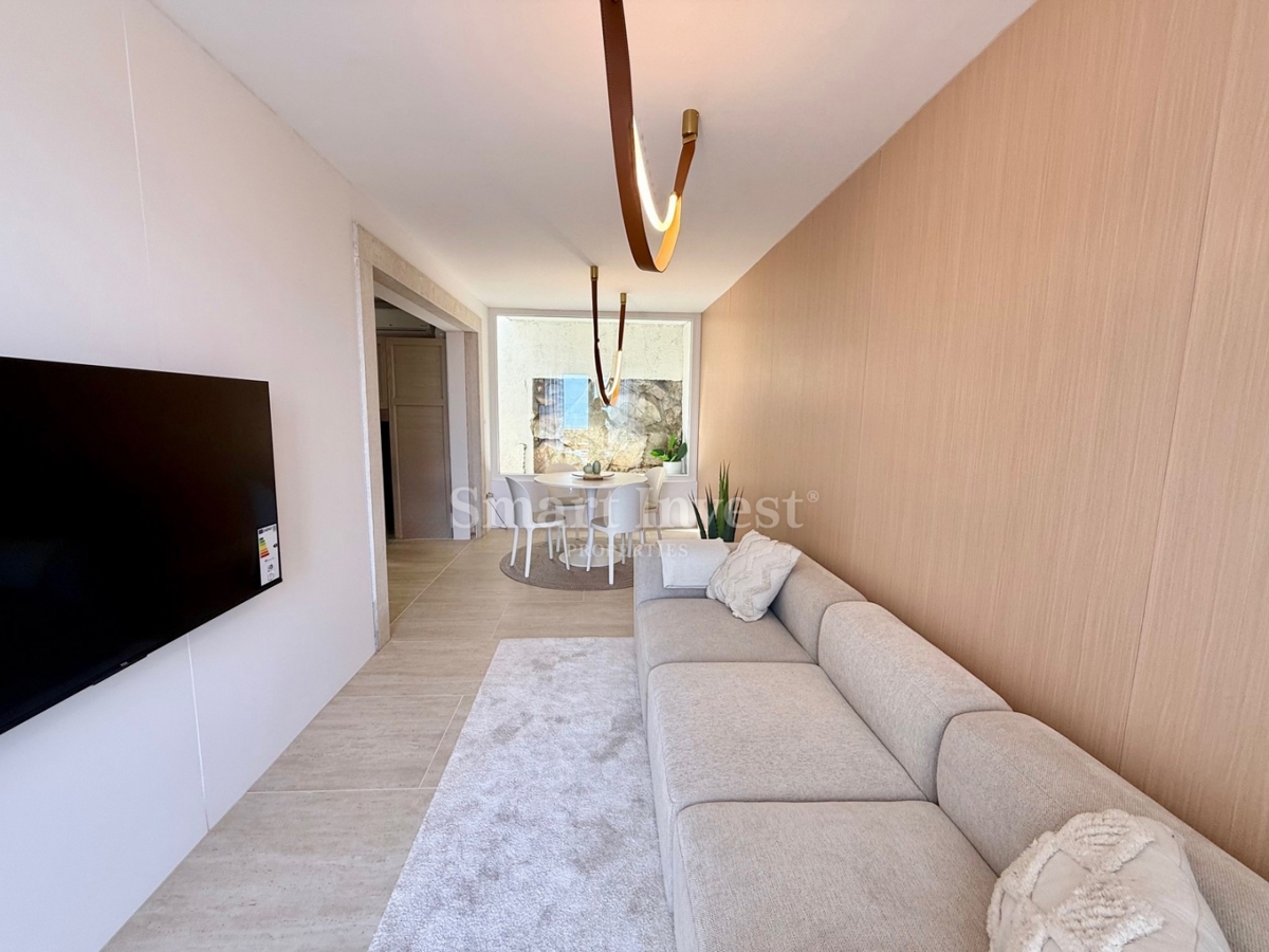 LOVRAN, appartamento trilocale con terrazza e vista mare, ESCLUSIVAMENTE NELLA NOSTRA AGENZIA!