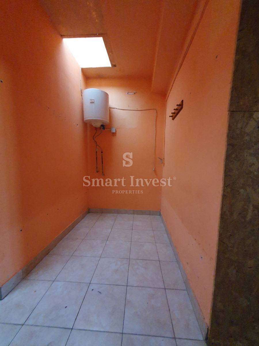 FIUME - KANTRIDA, spazio commerciale e magazzino