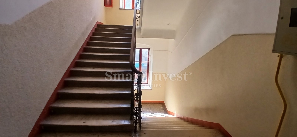 FIUME - CENTRO, appartamento trilocale ristrutturato vicino al Korzo