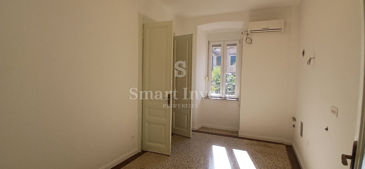 FIUME - CENTRO, appartamento trilocale ristrutturato vicino al Korzo