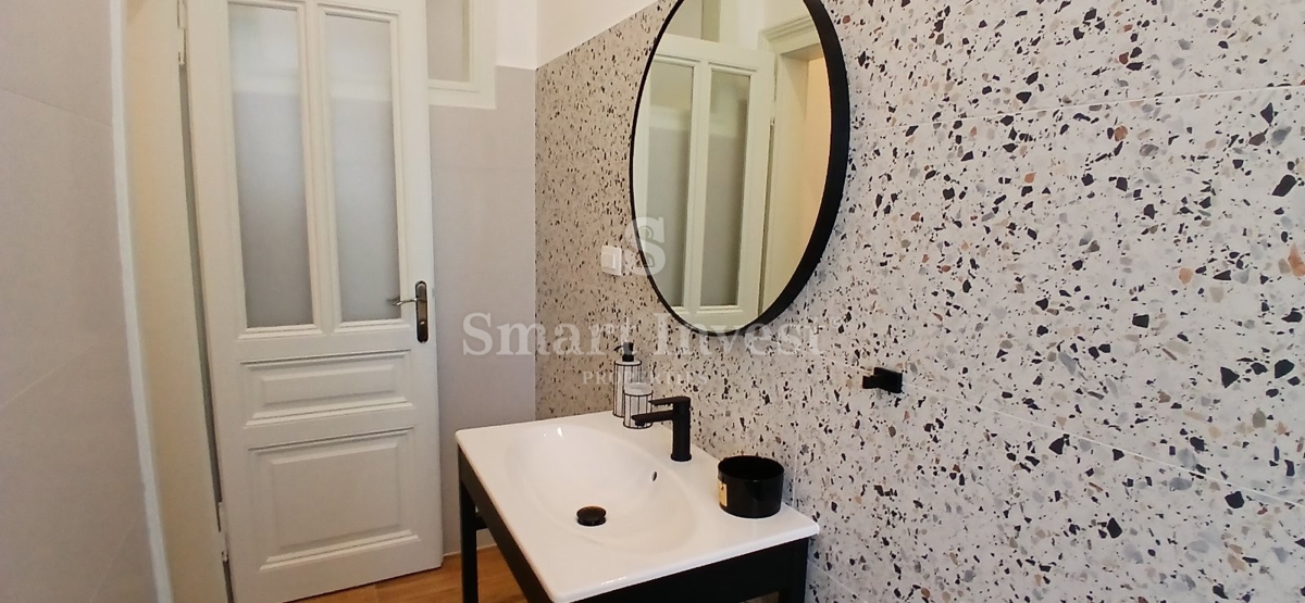 FIUME - CENTRO, appartamento trilocale ristrutturato vicino al Korzo