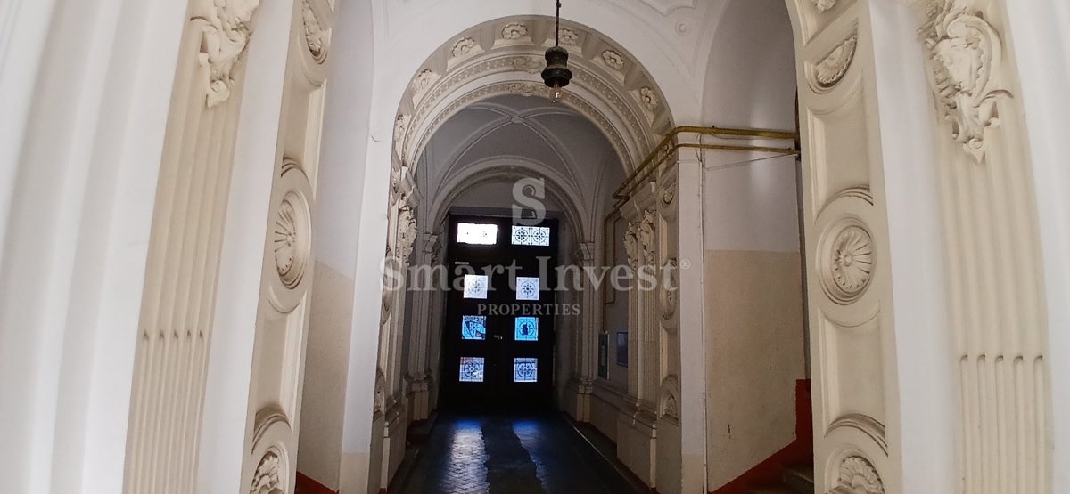 FIUME - CENTRO, appartamento trilocale ristrutturato vicino al Korzo