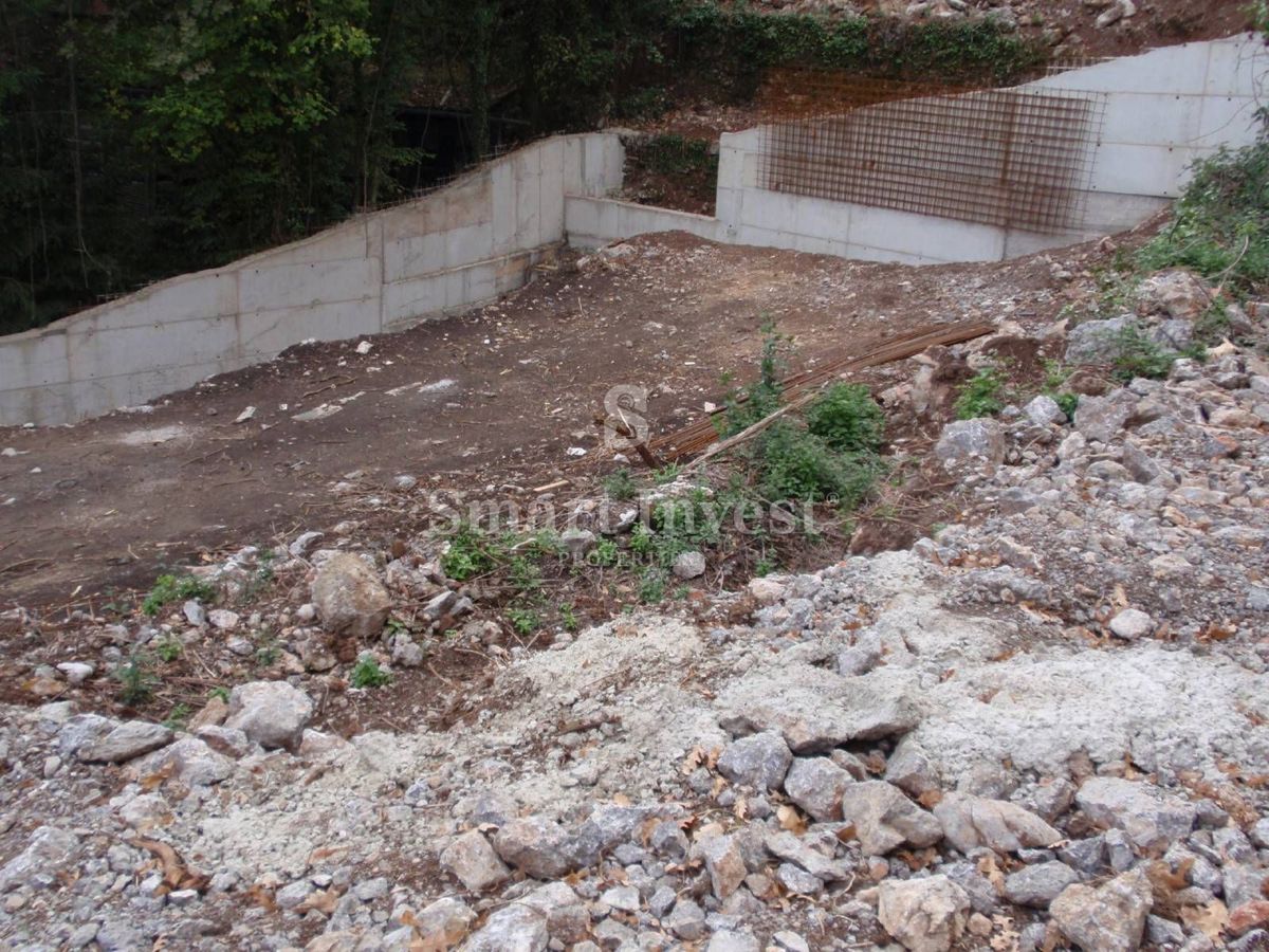 ABBAZIA - RUKAVAC, Terreno di 1117 m2 con permesso di costruzione per la casa, in vendita
