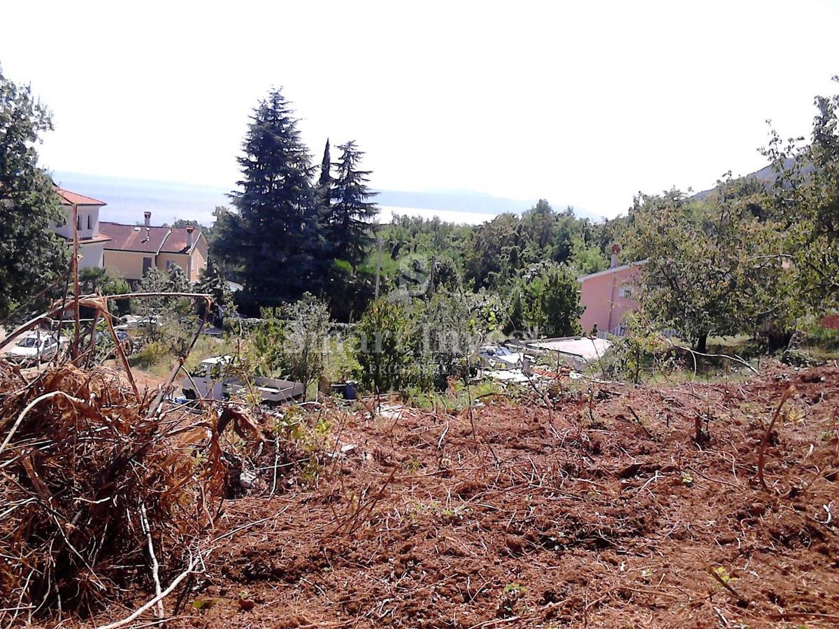 LOVRAN, Land plot of 9847 m2 with building permit and sea view