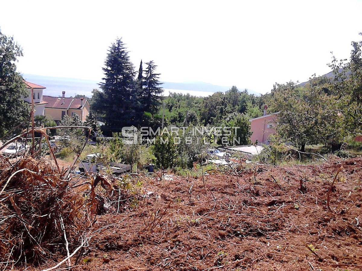 LOVRAN, Land plot of 9847 m2 with building permit and sea view