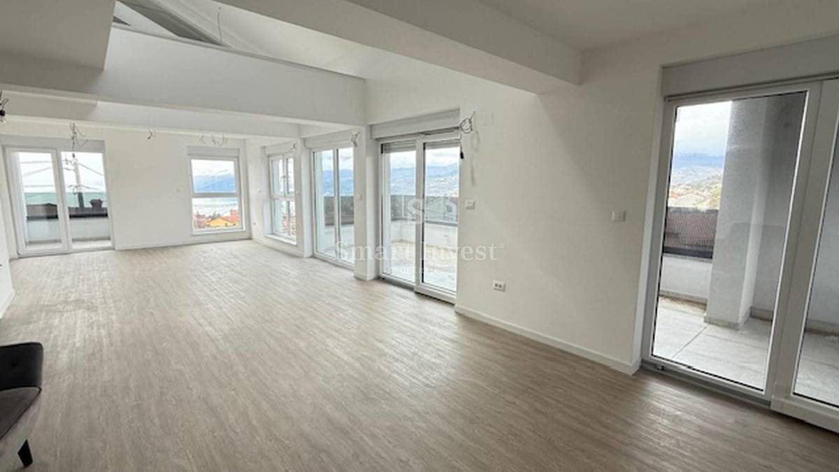 Appartamento Čikovići, Kastav, 185m2