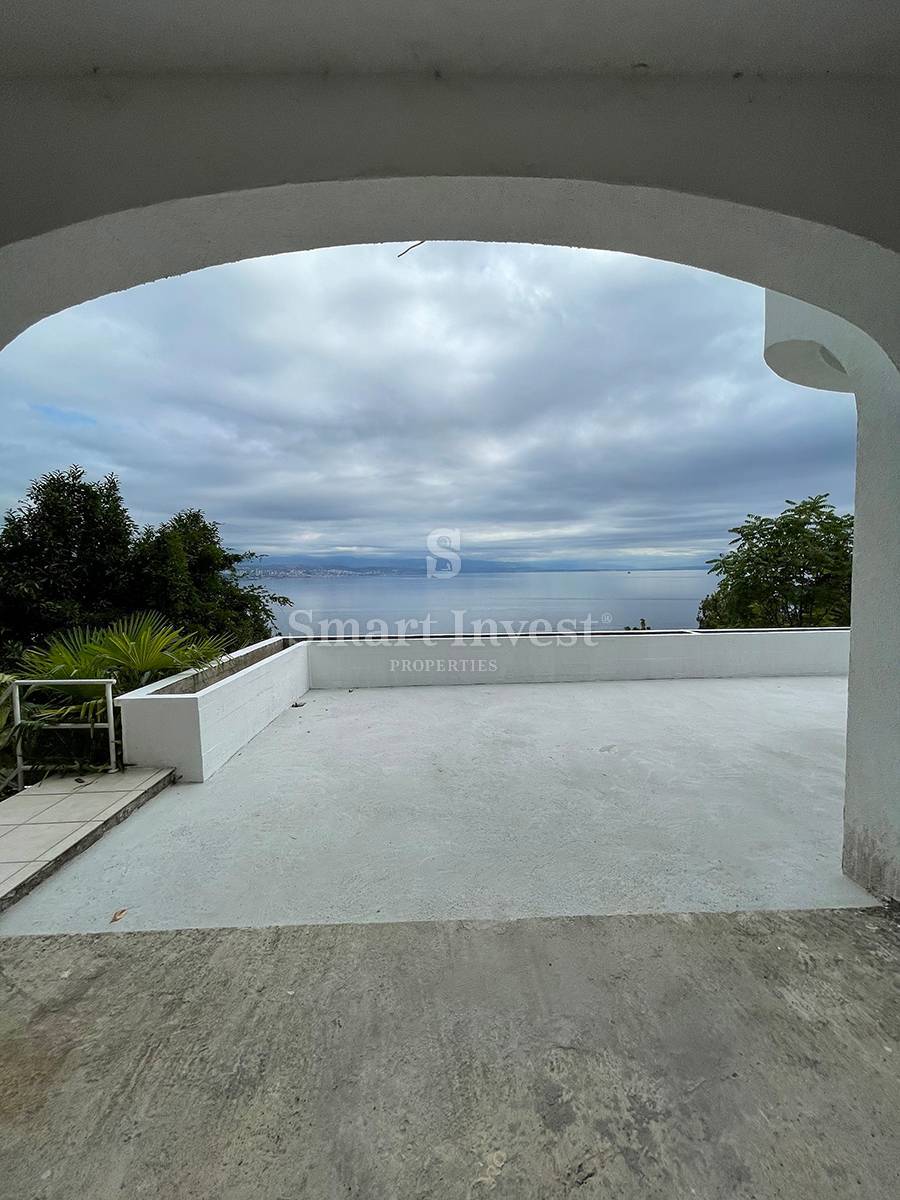 OPATIJA, Apartment of 224 m2 + apartment of 39 m2 with panoramic sea view