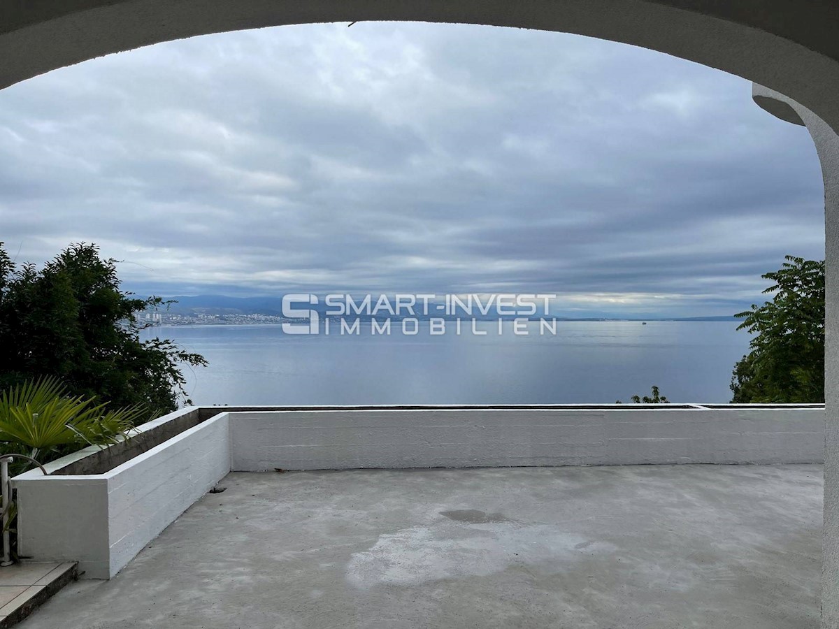 OPATIJA, Apartment of 224 m2 + apartment of 39 m2 with panoramic sea view