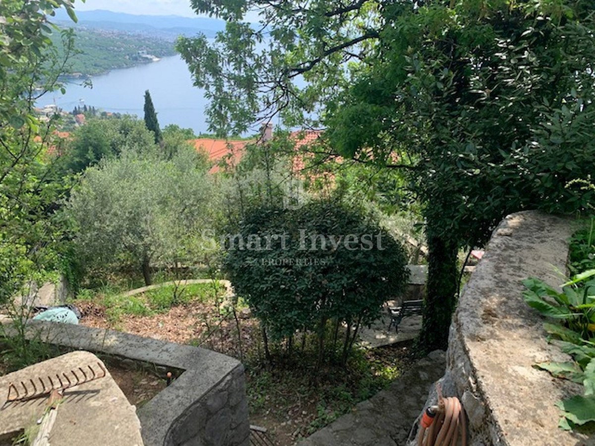 ABBAZIA - POBRI, Bella casa con vista mare, in vendita