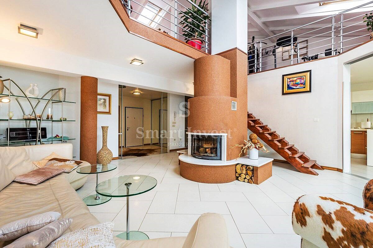 OPATIJA, LUXURY PENTHOUSE WITH GARDEN, 150m TO THE SEA