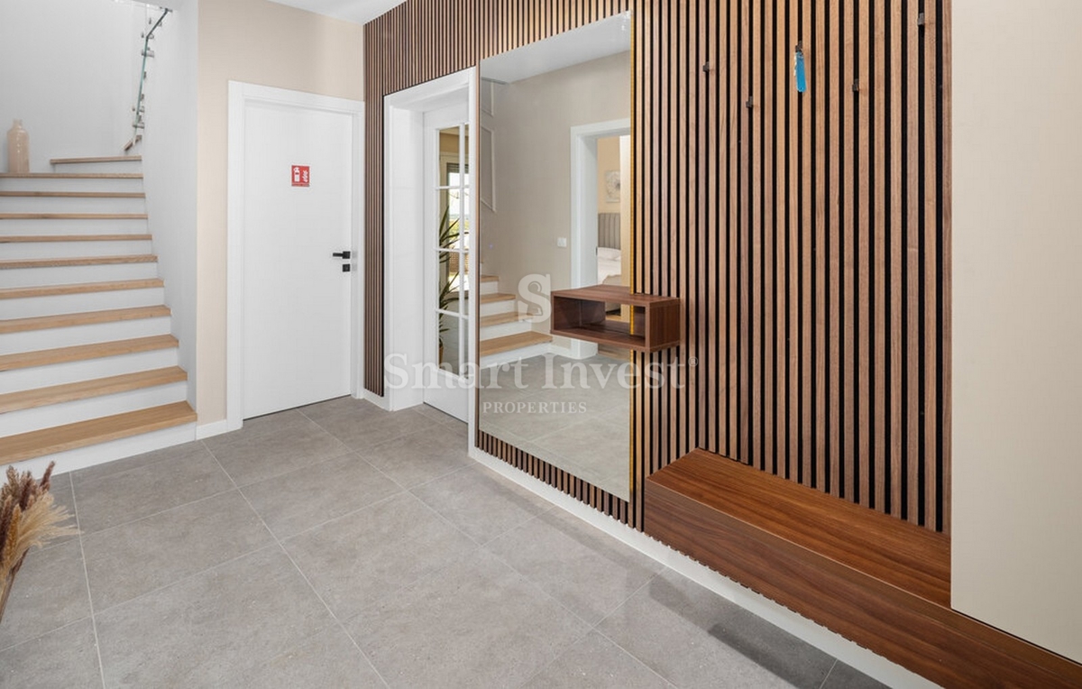 ISTRIA - PARENZO, Appartamento di lusso con piscina e giardino, in vendita