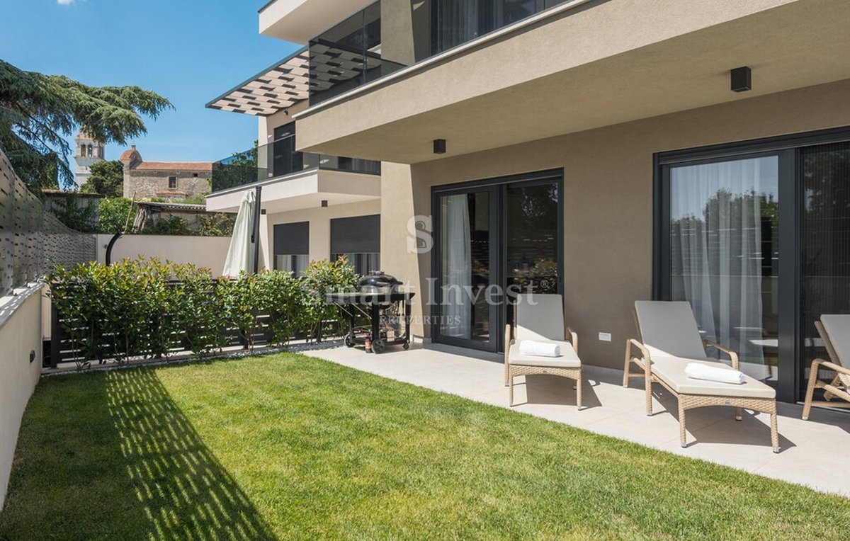 ISTRIA - PARENZO, Appartamento di lusso con piscina e giardino, in vendita