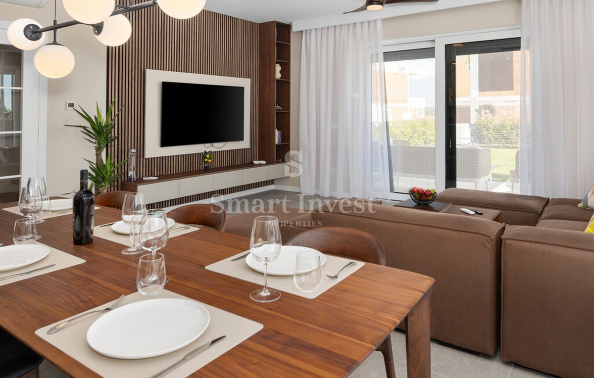 ISTRIA - PARENZO, Appartamento di lusso con piscina e giardino, in vendita