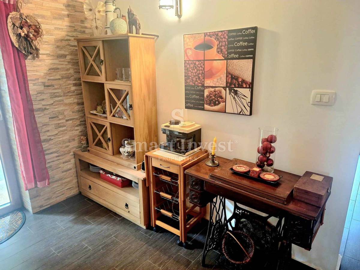 ISTRIA - RABAC, due appartamenti con giardino e parcheggio!